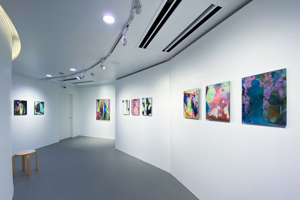 横田大輔個展「Alluvion」展示風景