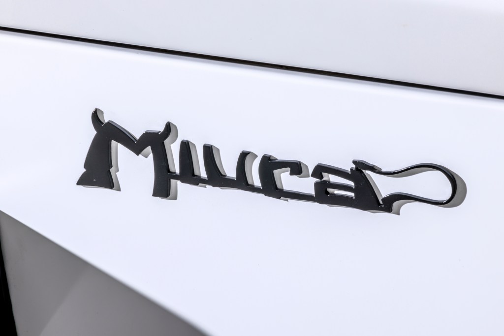 Miura Emblem
